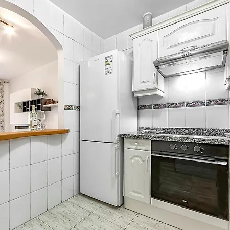 With Private Patio Apartamento *