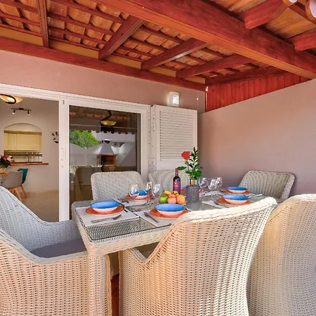 With Private Patio Apartment *