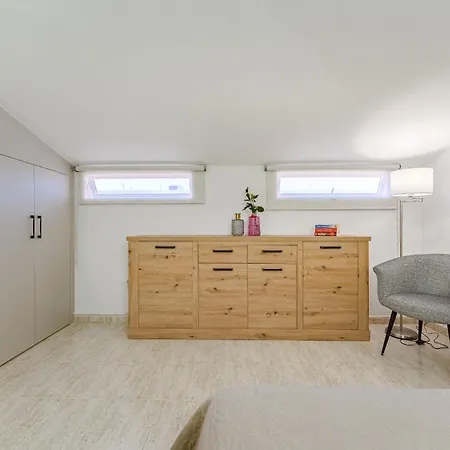 Apartment With Private Patio Costa Adeje (Tenerife)